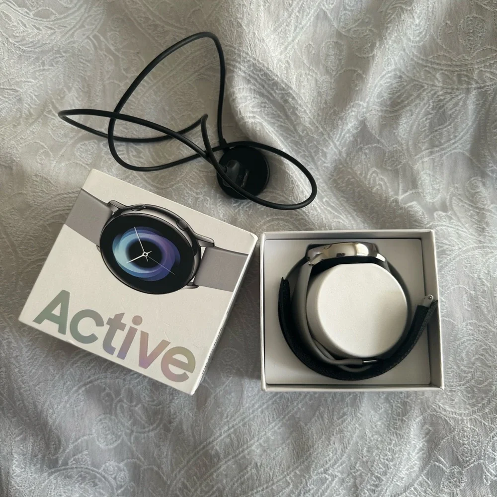 Samsung smart watch - Picture 7 of 8